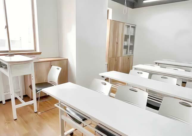 玉林学生党学习意大利语：掌握语言，开启新视野